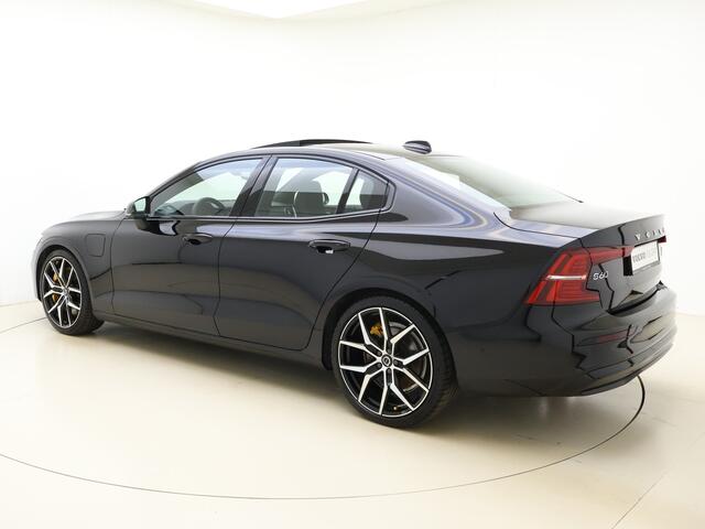 Volvo S60 T8 455pk AWD Polestar Engineered / Bowers en Wilkins audio / Gelaagd glas / Alarm / 20 inch / Panorama dak / Trekhaak /