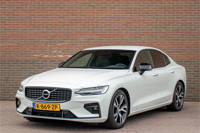 Volvo S60 B4 R-Design, Harman/Kardon, Stoel & Stuurverwarming, Trekhaak, Camera, Memory, Carplay, Adaptive Cruise.