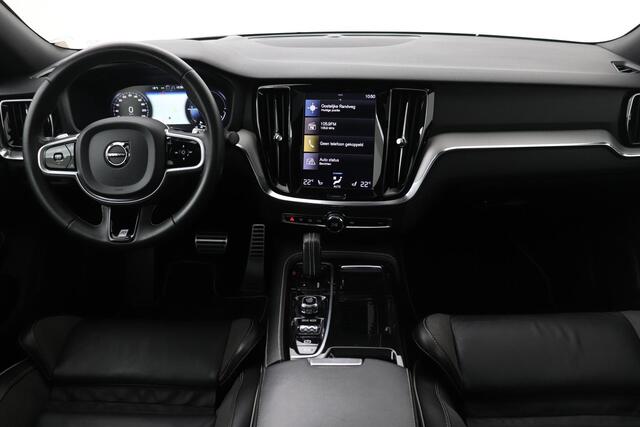 Volvo S60 T6 Twin Engine R-Design | Panoramadak | Head-Up | ACC | BLIS | Camera | 19 Inch