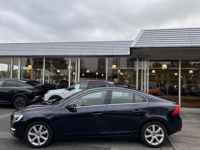 Volvo S60 1.5 T2 Kinetic Automaat | Navigatie | Cruise Conrtrol | Leder | Stoelverwarming | 1e Eig. | Trekhaak | Lage km stand!