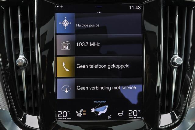 Volvo S60 Recharge T8 AWD R-Design - Panorama/schuifdak - IntelliSafe Assist - 360º Camera - Harman/Kardon audio - Adaptieve LED koplampen - Verwarmde voorstoelen & stuur - Parkeersensoren voor & achter - Elektr. bedienb. voorstoelen met geheugen - 19' LMV