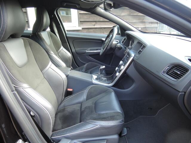 Volvo S60 2.0 T3 R-DESIGN