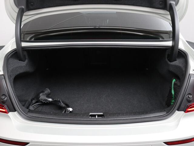 Volvo S60 2.0 T6 AWD Twin Engine R-Design | ACC | Head-up Display | Elektrisch Panoramadak!