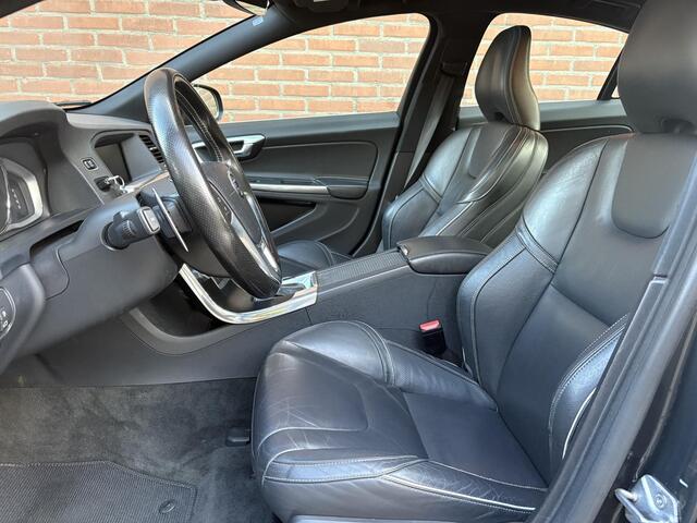 Volvo S60 2.0 T5 Summum R-Line "180kw - 245pk"