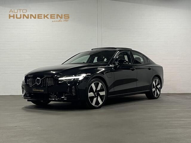 Volvo S60 2.0 Recharge T8 AWD Ultimate Dark *455 PK* | Massage | Open dak | Bowers & Wilkins | Adapt. cruise | Stoelventilatie & Stoelverwarming
