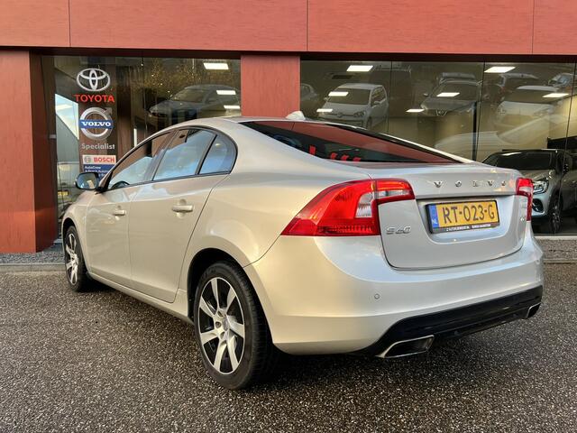 Volvo S60 1.5 T2 Polar+ Dynamic | Automaat | Nav | Leer | 17"LMV