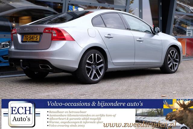 Volvo S60 T2 Polar+ Dynamic Automaat, Schuifdak