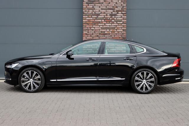 Volvo S90 2.0 T8 Plug-In Hybrid AWD Plus Bright | Pilot Assist | Leder | Memory | Trekhaak | Camera | Achterbank Verwarmd | Verwarmd Stuurwiel | Apple Carplay/Android Auto |