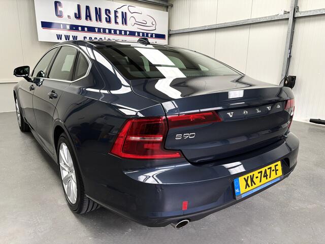Volvo S90 2.0 T4 Momentum Als nieuw!!! | Achterbank verwarmd | Achteropkomend verkeer waarschuwing | Apple CarPlay / Android Auto incl. extra USB-poort