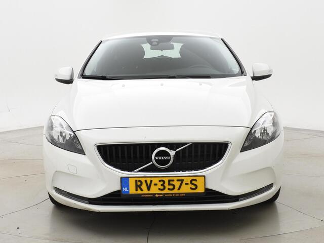 Volvo V40 2.0 D2 120 PK EURO 6 + NAVIGATIE