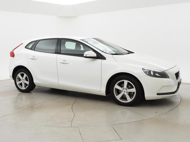 Volvo V40 2.0 D2 120 PK EURO 6 + NAVIGATIE