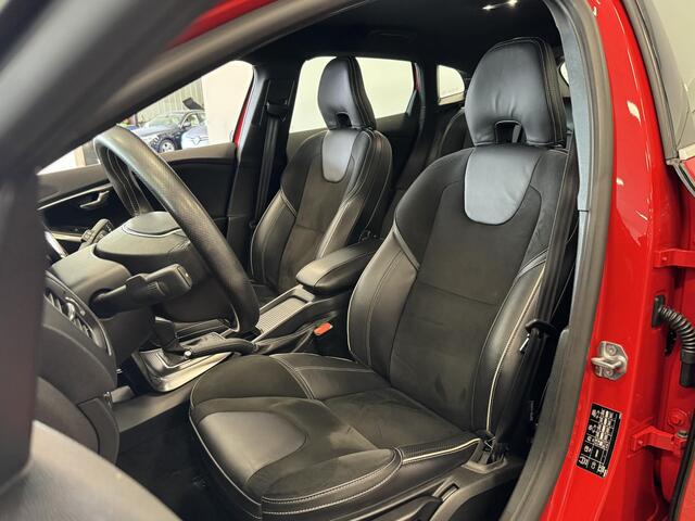 Volvo V40 2.0 T4 Business Sport NAVIGATIE, CRUISE, ECC AIRCO,