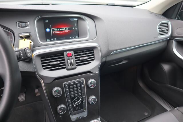 Volvo V40 2.0 T2 Momentum | voll.dealer oh.| navi | stoelverw.| jaarbeurt