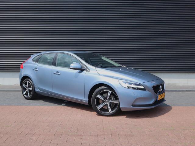 Volvo V40 1.5 T2 Nordic+ | Clima | Adapt. Cruise | Intellisafe | Navi Full Map | LED | Stoelverw. | Multimedia | Standkachel |