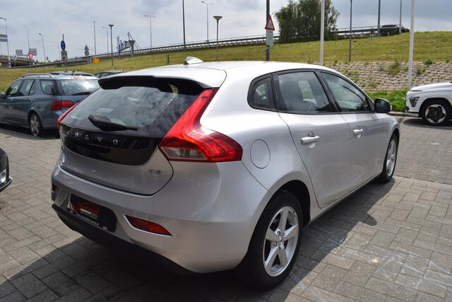 Volvo V40 2.0 T2 Nordic Dealeronderhouden LED Cruise Climate Navi
