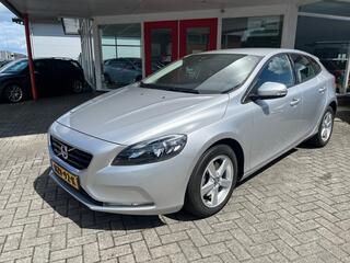 volvo-v40-2.0-t2-122pk-onderhoudshi