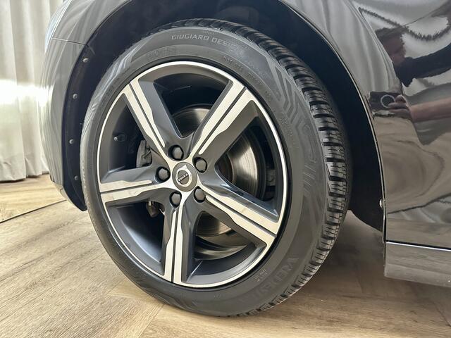 Volvo V40 2.0 T2 *R-Design* Facelift / 1/2 Leder / Stoelverwarming / Camera / LED / Navi / Cruise Control / 17"LMV