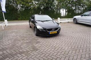 volvo-v40-2.0-d2-nordic+-standkache