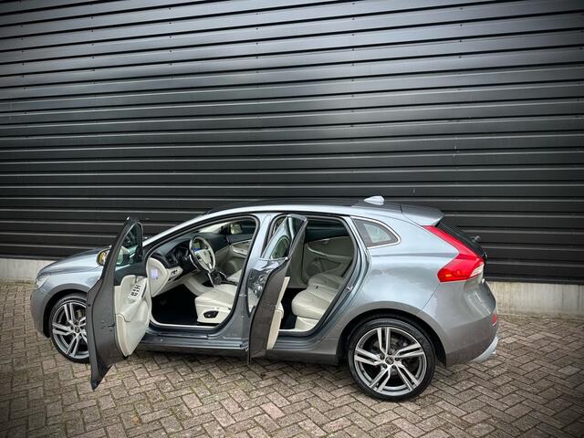 Volvo V40 2.0 D3 INSCRIPTION AUT|PANO|ACC|BLINDSPOT|H/K|MEMORY