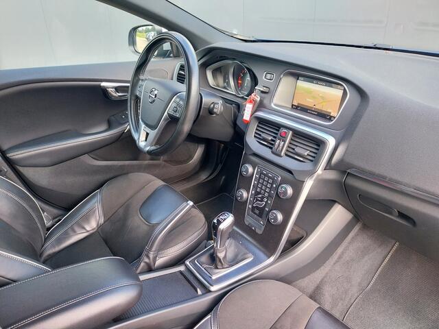 Volvo V40 2.0 T4 191 PK Business Sport R Design ALCANTARA LED NAVI CRUISE ECC