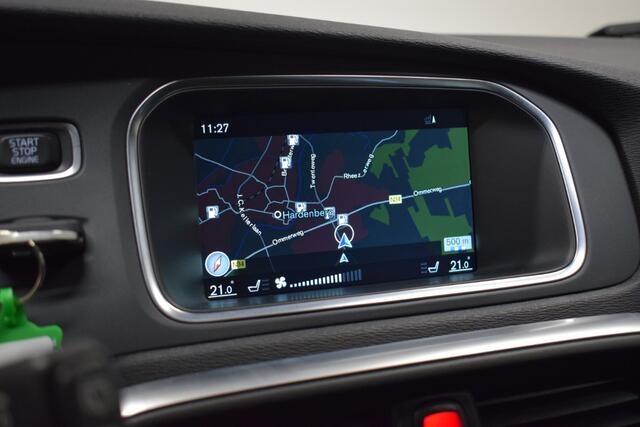 Volvo V40 2.0 T3 153pk Nordic+ Xenon/ Stoel, voorruit verw./ Standkachel/ Digitaal dashboard