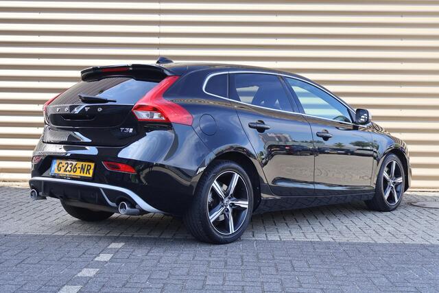 Volvo V40 1.5 T3 Polar+ Sport l Leder