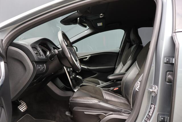 Volvo V40 1.5 T3 R-Design | Origineel NL | Automaat | LED | ACC | PDC | Navigatie | BLIS |