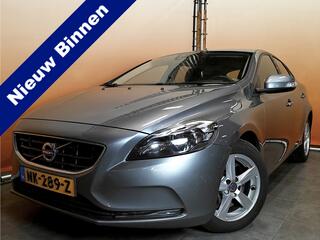 volvo-v40-2.0-d2-momentum-automaat-