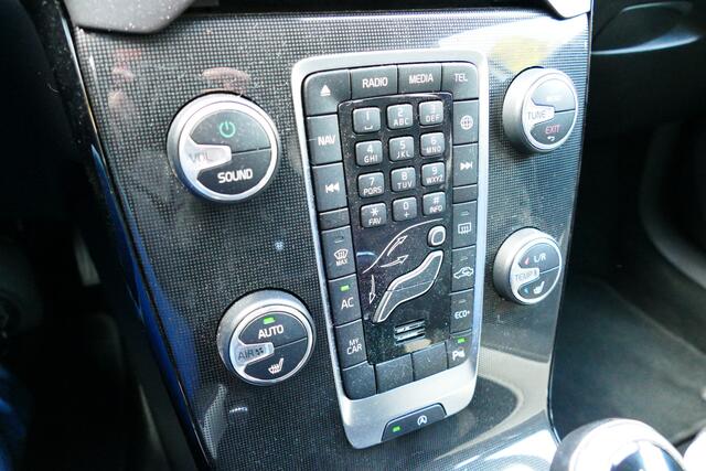 Volvo V40 CROSS COUNTRY 1.5 T3 Dynamic Edition. Led Koplampen, Stoelverw,