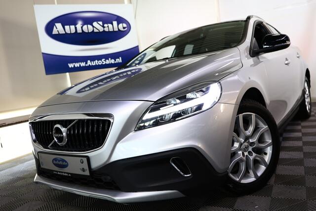 Volvo V40 CROSS COUNTRY 1.5 T3 Momentum