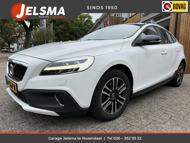 Volvo V40 CROSS COUNTRY 1.5 T3 Nordic+ 153pk Aut., Trekhaak | Clima | Navi