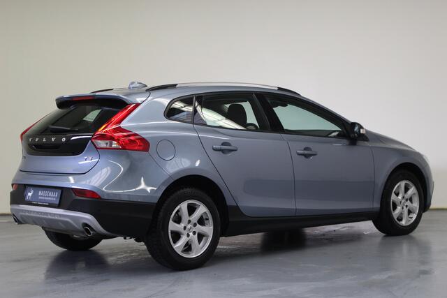 Volvo V40 CROSS COUNTRY 2.0 T3 Nordic | Rijklaarprijs | Leer | Pano dak |