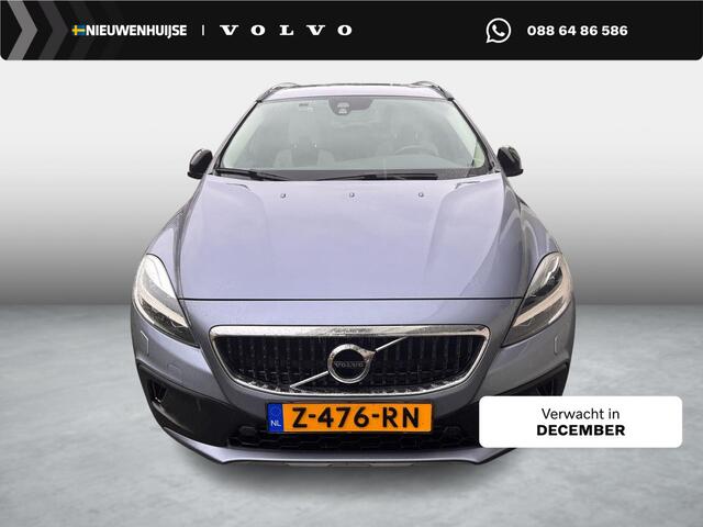 Volvo V40 CROSS COUNTRY 2.0 T4 Summum | Trekhaak | Standkachel | Camera | Keyless entry/start | Memory | Leder | Stoelverwarming |