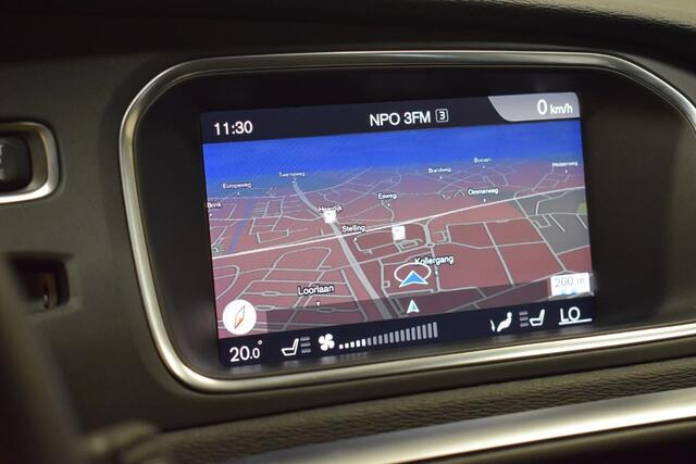 Volvo V40 CROSS COUNTRY T3 153pk AUT6 Polar+ Luxury Trekhaak 1500kg/ Harman Kardon/ Camera/ Leer/ Stoelverw./ Panp