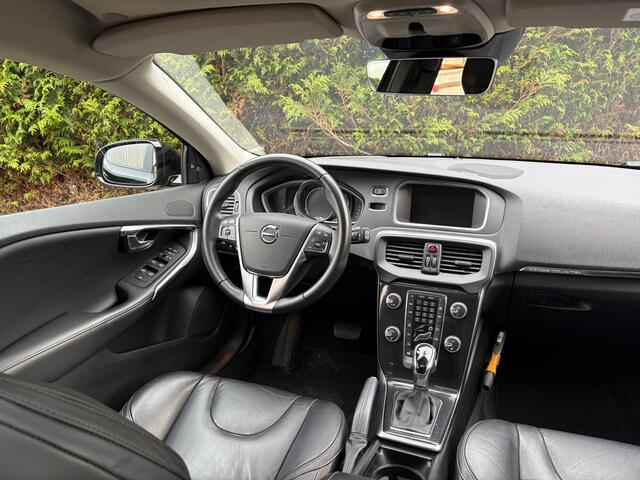 Volvo V40 CROSS COUNTRY T3 Polar+ Luxury | Panoramadak | Leder | Memory |