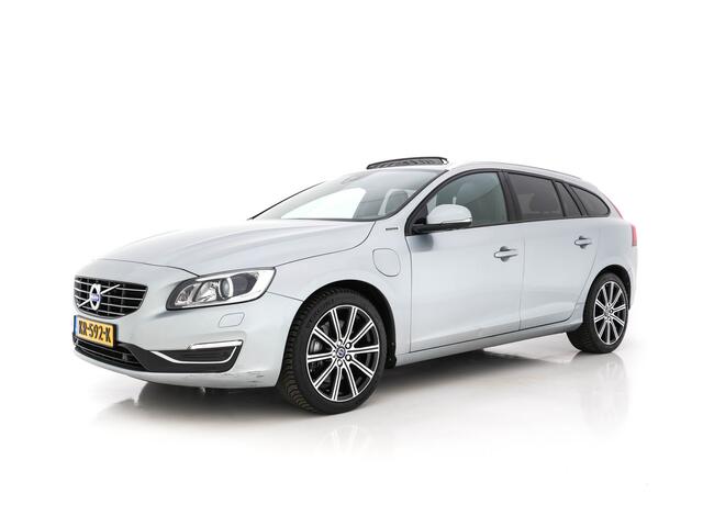 Volvo V60 2.4 D6 AWD Twin Engine Momentum Aut. *PANO | NAVI-FULLMAP | NAPPA-VOLLEDER | BI-XENON | CAMERA | ECC | PDC | CRUISE | SPORT-SEATS | 18"ALU*