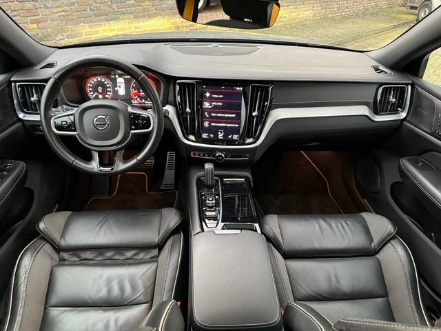 Volvo V60 2.0 T8 AWD Polestar Engineered Panodak HenK