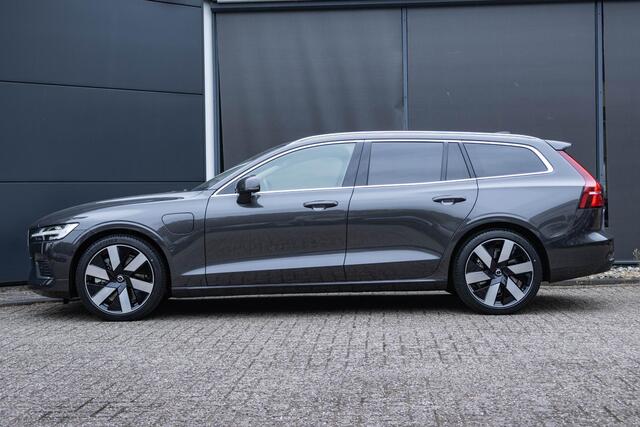Volvo V60 T6 Recharge AWD Essential Edition | Long Range | Google Infotainment | Stoel- en stuurverwarming | Verwarmde achterbank | Parkeercamera