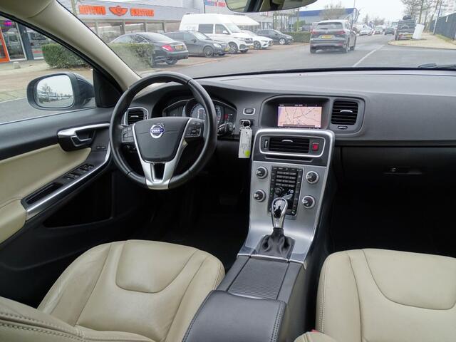 Volvo V60 1.5 T2 POLAR+-Automaat-Leer-Navi-Media-Blth-Verw stl-Trkh