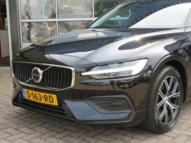 Volvo V60 2.0 B3 163pk Aut. Core / Camera / Stoel-stuurverw. / Elec.klep /