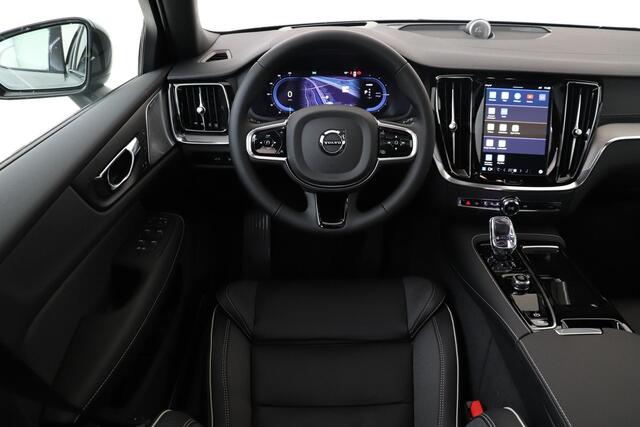 Volvo V60 T6 PLUG-IN HYBRID AWD ULTRA DARK -PANO.DAK|BOWERS&WILKINS|360°CAM|20"