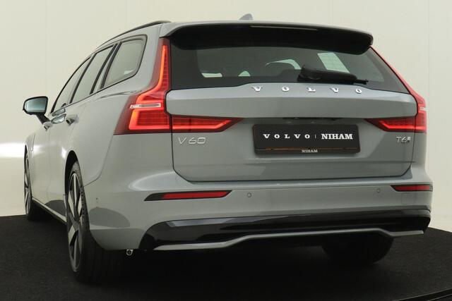 Volvo V60 T6 PLUG-IN HYBRID AWD ULTRA DARK -PANO.DAK|BOWERS&WILKINS|360°CAM|20"