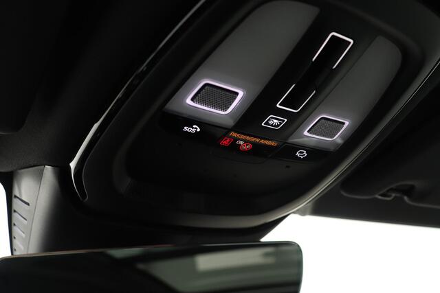 Volvo V60 T6 PLUG-IN HYBRID AWD ULTRA DARK -PANO.DAK|BOWERS&WILKINS|360°CAM|20"