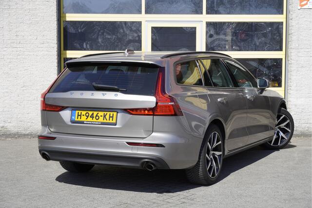 Volvo V60 2.0 T4 191PK! Automaat BJ2020 Lmv 18" | Led | Pdc | Navi | Elek. trekhaak | Verwarmd voorruit | Virtual cockpit | Climate control | Cruise control | Getint glas