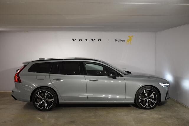 Volvo V60 T6 350PK Automaat AWD Ultra Dark / Adaptieve Cruisecontrol / Parkeersensoren / Stoelverwarming / Stuurverwarming / 360 Camera / Elektrische Stoelen /