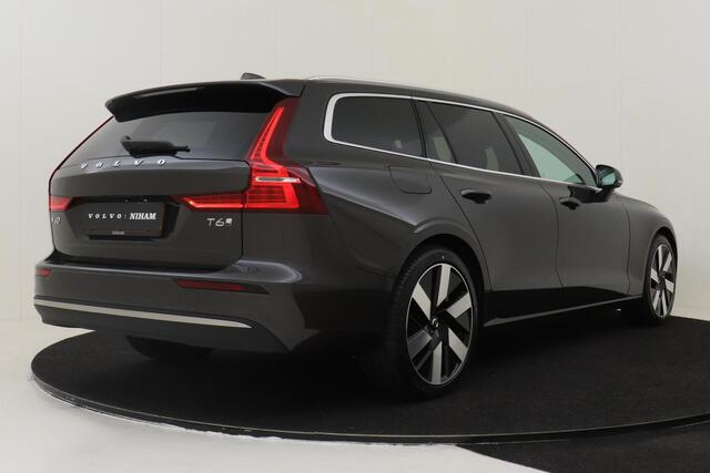 Volvo V60 T6 PLUG-IN HYBRID AWD ESSENTIAL EDITION -ADAP.CRUISE|CLIMATE|BLIS|19"|PRIVACY.GLASS|PARK.ASSIST