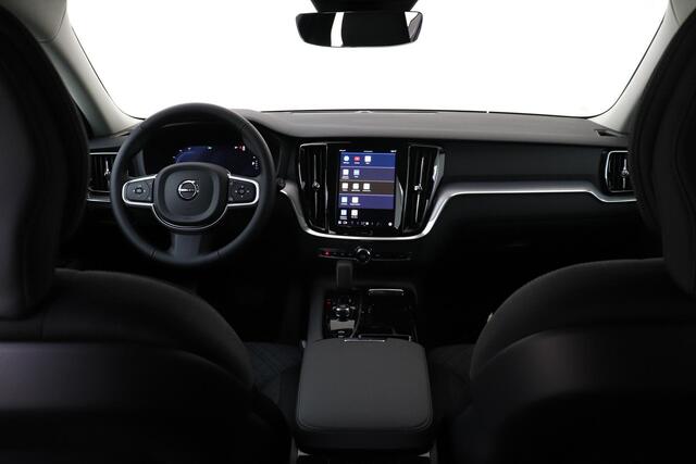 Volvo V60 T6 PLUG-IN HYBRID AWD ESSENTIAL EDITION -ADAP.CRUISE|CLIMATE|BLIS|19"|PRIVACY.GLASS|PARK.ASSIST