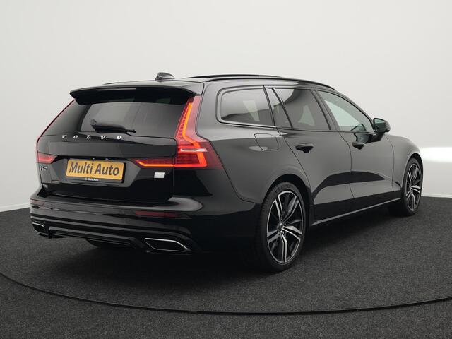 Volvo V60 T6 Recharge AWD R-Design Plug In Hybrid Dealer O.H. PHEV | Panodak | Lederen Sportstoelen Memory | Harman Kardon | Apple Carplay | Navigatie | Camera | L.M. 19" | DAB | Virtual |
