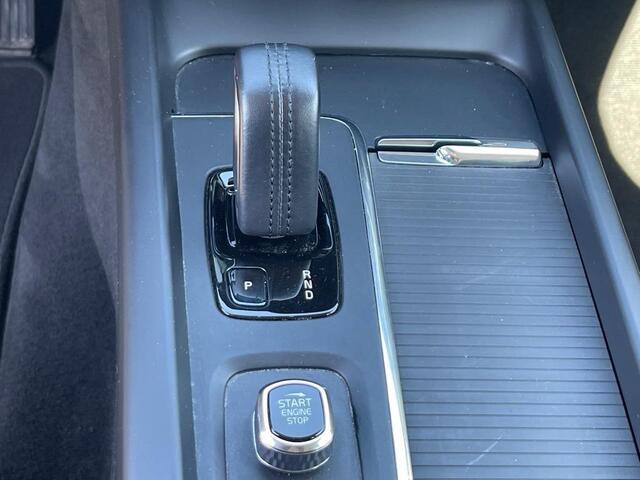 Volvo V60 2.0 B3 Aut. Momentum | Navi | Led | Trekhaak |