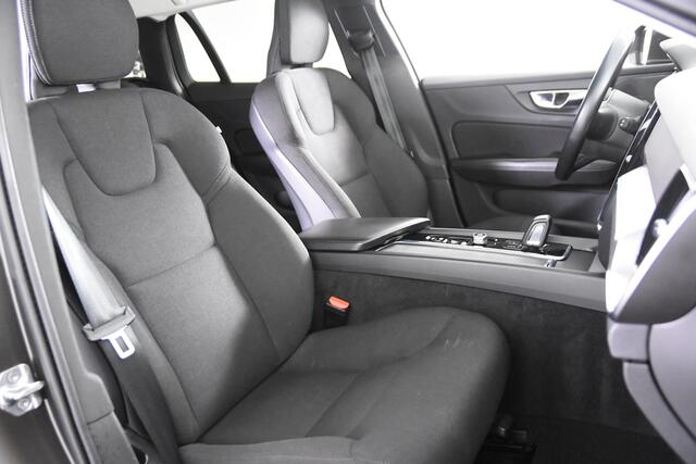 Volvo V60 2.0 B3 Momentum *1ste Eigenaar*Mild Hybrid*Navigatie*Parkassist*